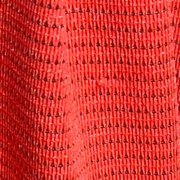 Lululemon run back on track tank top light flare/ inkwell stripe size 10 - Picture 15 of 16